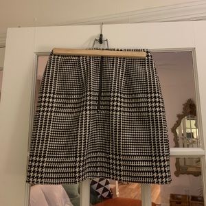 H&M houndstooth mini skirt